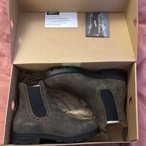 Blundstone 1351 Brown Chelsea Boots